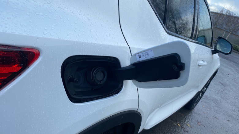 Volvo Xc40 2.0 B4P R DESIGN 5dr Auto Petrol Estate